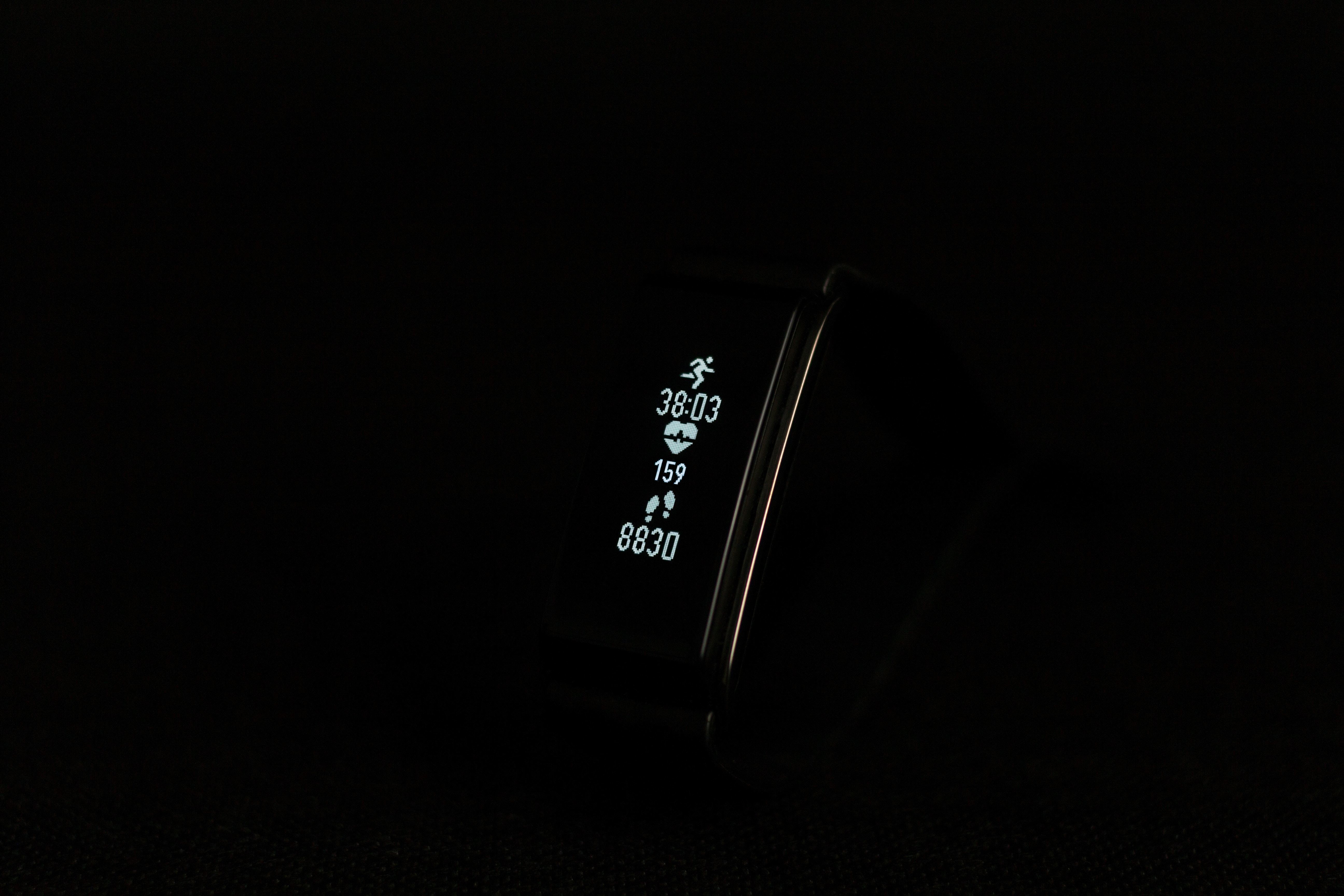 Apple Watch SE GPS + Cellular 44mm Midnight Aluminum Case with Midnigh –  iStudio Online Store